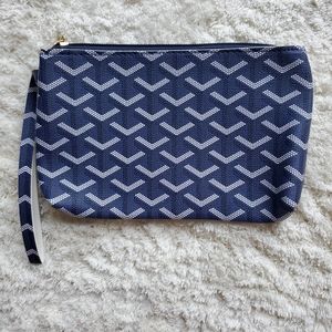 Patterned Wristlet